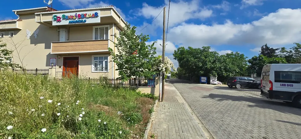 Renkli Rüyalar Anaokulu dış cephe