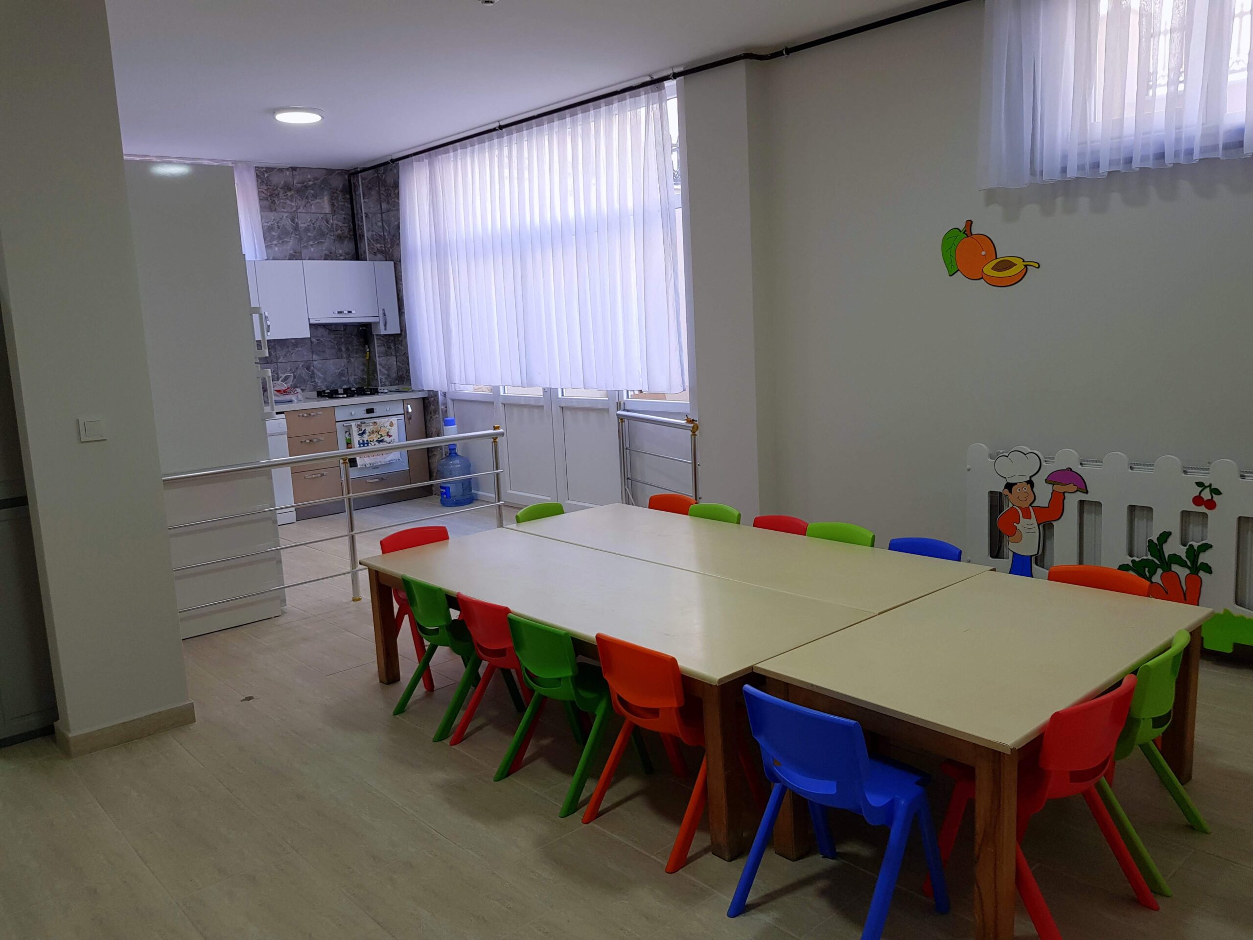 Renkli Rüyalar Anaokulu yemek alanı